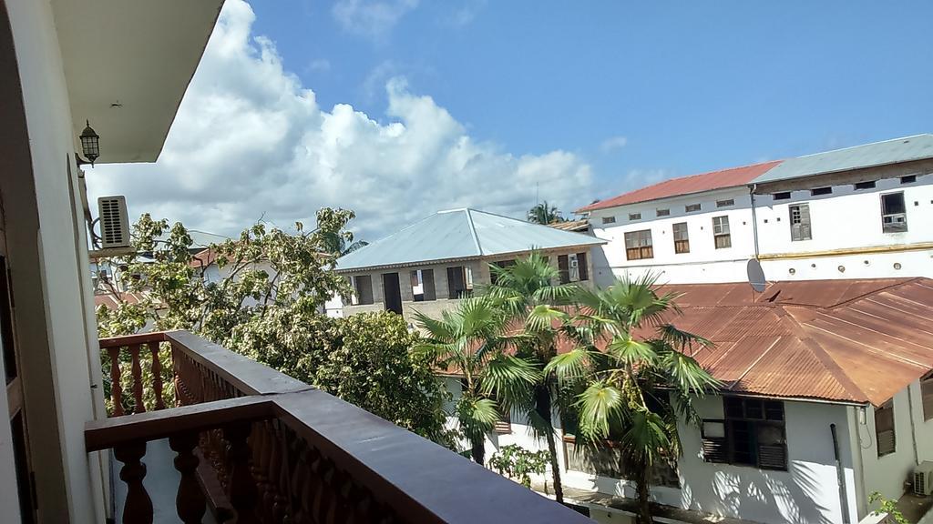 Tausi Palace Hotel Zanzibar Exterior photo