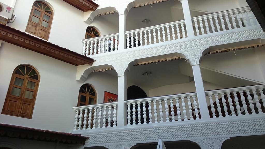 Tausi Palace Hotel Zanzibar Exterior photo